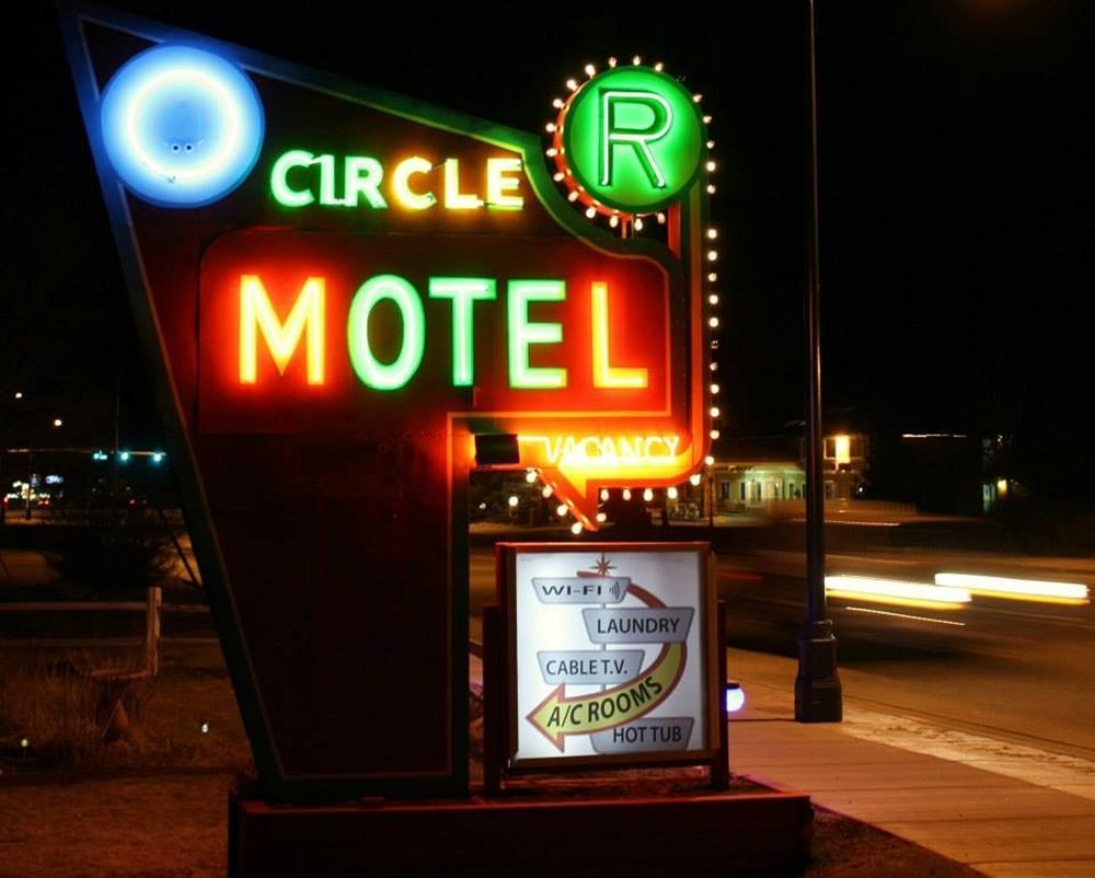 Circle R Motel 萨利达 外观 照片